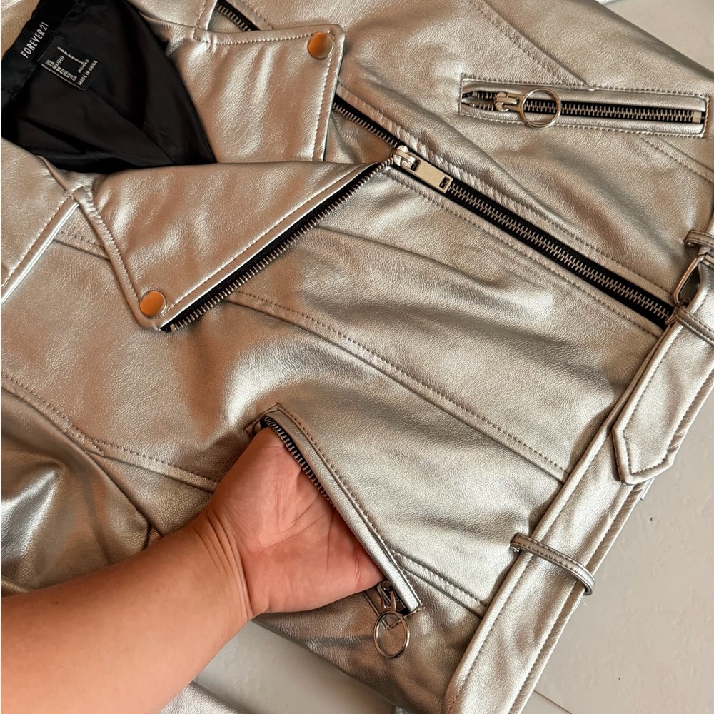 Metallic Pleather Jacket - Picture 3 of 6